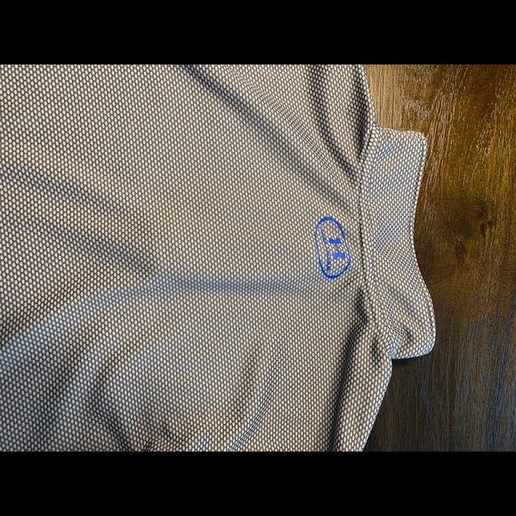 (2)Boys' Under Armour Tech™ Textured ¼ Zip tops - Picture 6 of 11